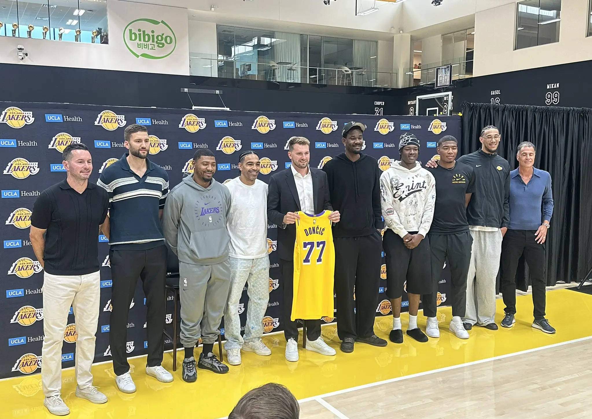 詹姆斯沒(méi)有祝賀唐西奇 但給他打電話給他一個(gè)視頻電話